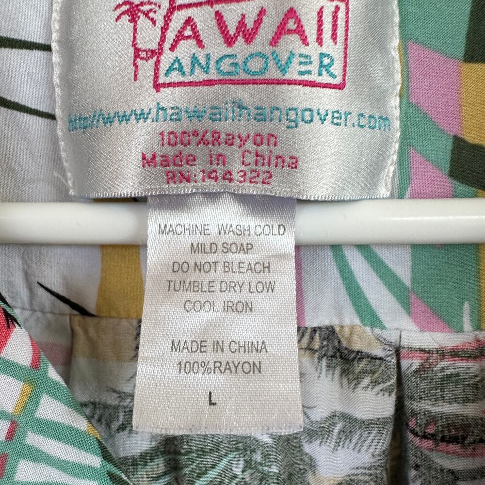 Hawaii Hangover Mens LARGE Hawaiian Shirt Button Front Short Sleeve Tropical - Picture 8 of 9